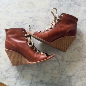 Peter Nappi Brown Wedge Ankle Boot